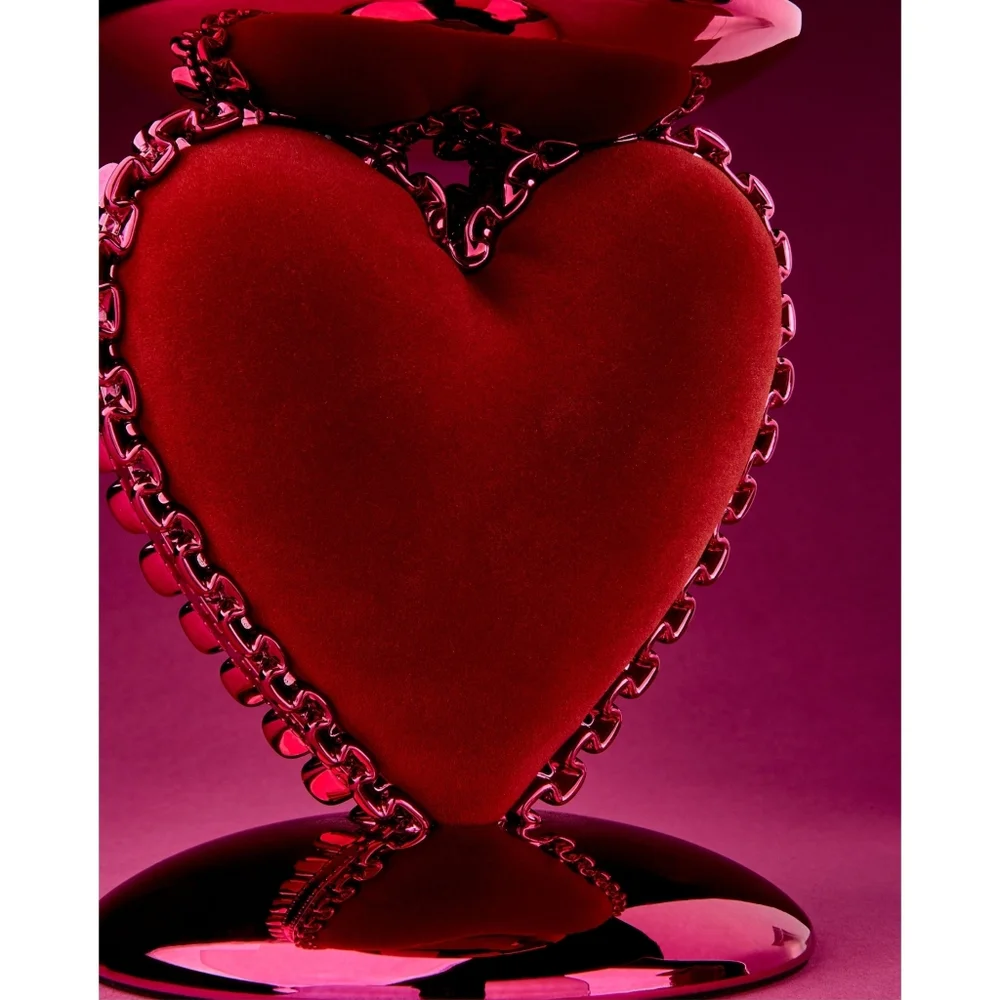 Bath Body Works Ruffled Red Heart Cushion Elegant Candle Holder Pedestal NEW